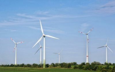 Doi muncitori și-au găsit sfârșitul într-un accident tragic în vestul Germaniei, după ce nacela în care se aflau s-a prăbușit de la înălțime în interiorul unei turbine eoliene