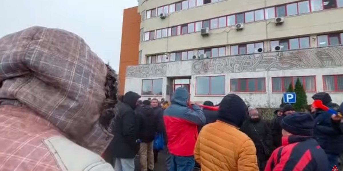 protest-petromidia.jpg - StiriFresh