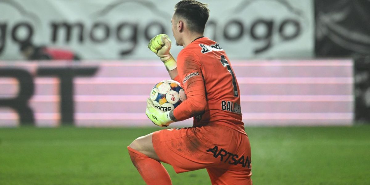 rapid-bucuresti-petrolul-ploiesti-superliga-superbet-6022026-3.jpg - StiriFresh