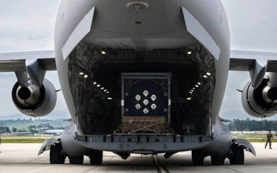 Primul transport aerian al unui microreactor nuclear arată direcția noii arme energetice a 미국 Statele Unite marchează un pas aparent revoluționar în tehnologii nucleare, demonstrând pentru prima dată posibilitatea de a transporta un microreactor nuclear cu ajutorul unui avion militar de transport C-17