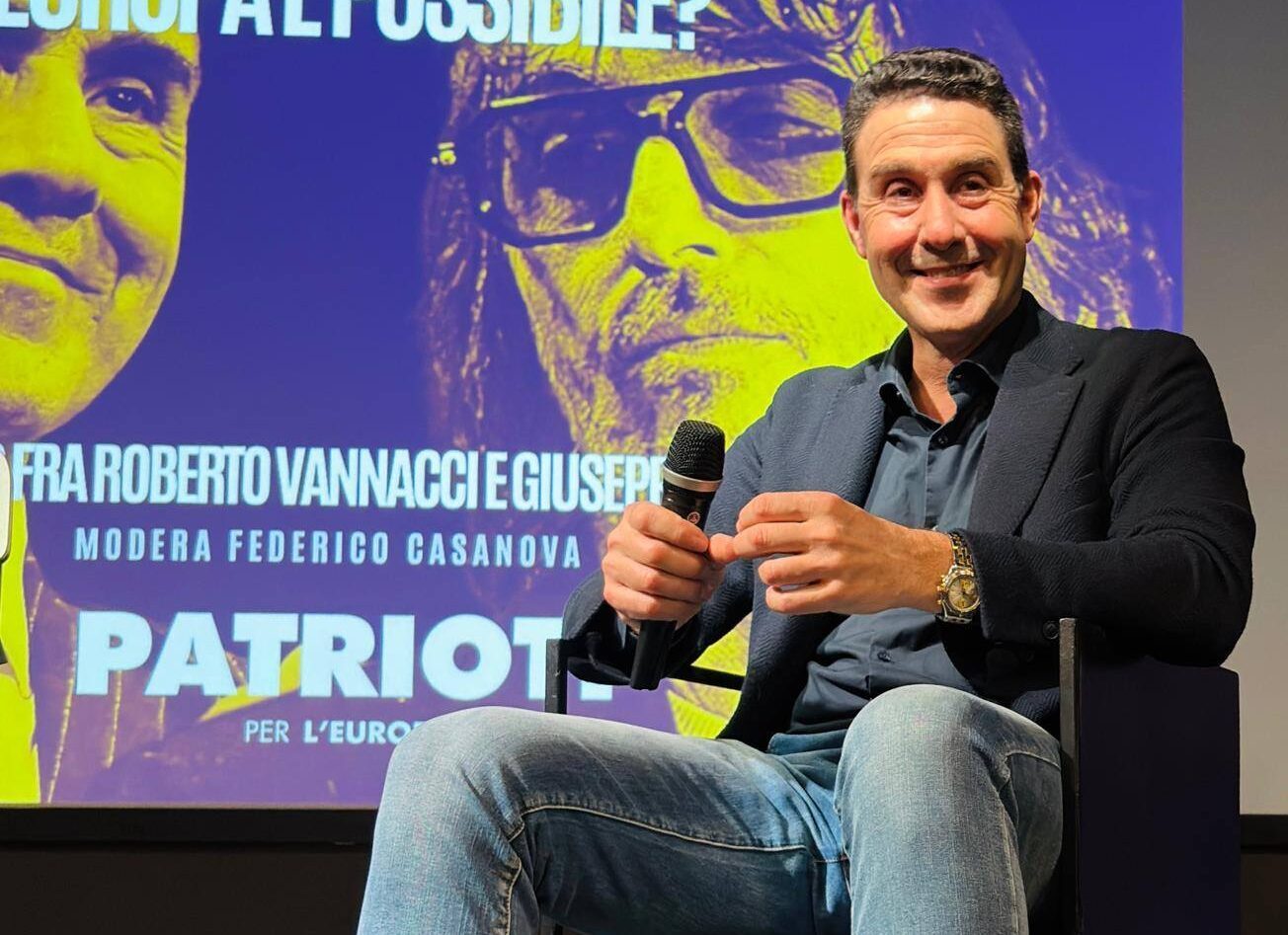 Europarlamentarul italian Roberto Vannacci a închis, marți, ușa Ligii de Nord pentru a-și lansa propriul partid, punând capăt unor săptămâni de tensiuni interne care amenințau stabilitatea celui mai conservator și radical segment al politicii italiene