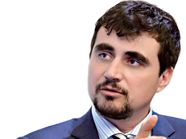 Lupta globală pentru resursele naturale escaladează într-un conflict acut, iar tensiunile din Ucraina, Iran și Venezuela sunt semnale clare ale unei stări de criză complexe, în care regulile convenționale par să fie abandonate