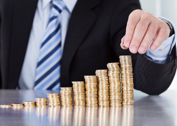 Educația financiară devine, tot mai mult, cea mai importantă armă pentru românii care doresc să-și asigure un trai stabil și să își controleze propriile resurse