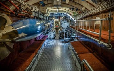 Tensiune diplomatică între Regatul Unit și Iran: cetățean român și bărbat iranian, suspectați de tentative de infiltrare în baza navală de cea mai înaltă securitate O femeie cu cetățenie română și un bărbat iranian au fost reținuți recent în Regatul Unit, fiind puși sub acuzare pentru încercarea de a se infiltra într-una dintre cele mai strâns păzite baze navale britanice, unde sunt staționate submarine nucleare