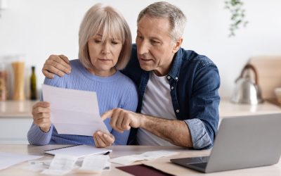 Oportunități de pensionare pentru cei care au lucrat în condiții grele înainte de 2001 rămân valabile După recentul set de modificări legislative din sistemul de pensii, anumite drepturi pentru angajații care au performat în condiții speciale sau deosebite au rămas intacte, chiar dacă denumirile și criteriile s-au schimbat