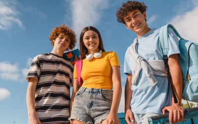 Adolescenții din prezent dorm cu aproape o oră mai puțin decât cei din 2008