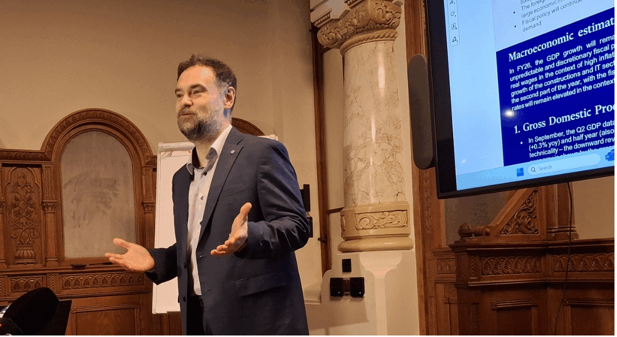 Economia României traversează o perioadă de incertitudine accentuată, fiind marcată de o inflație ridicată și o creștere economică modestă, avertizează Adrian Codirlașu, președintele CFA România