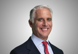 Directorul general al UniCredit, Andrea Orcel, a lăsat loc pentru posibilitatea ca banca italiană să vină cu o ofertă mai atractivă pentru preluarea Commerzbank, în contextul în care negocierile din sectorul bancar european devin tot mai intense