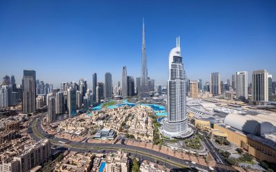 Dubai, orașul falselor refugii și al luxului excesiv, ascunde o realitate demografică bizantină: mai puțin de 12% din populație sunt emirați, cetățenii autohtoni ai Emiratelor Arabe Unite