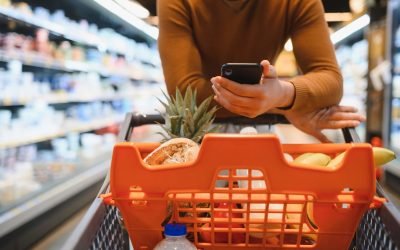 Prețurile alimentelor de bază din România sunt anunțate să înregistreze o creștere semnificativă în următorii doi ani, pe fondul creșterii galopante a costurilor cu energia și carburantul