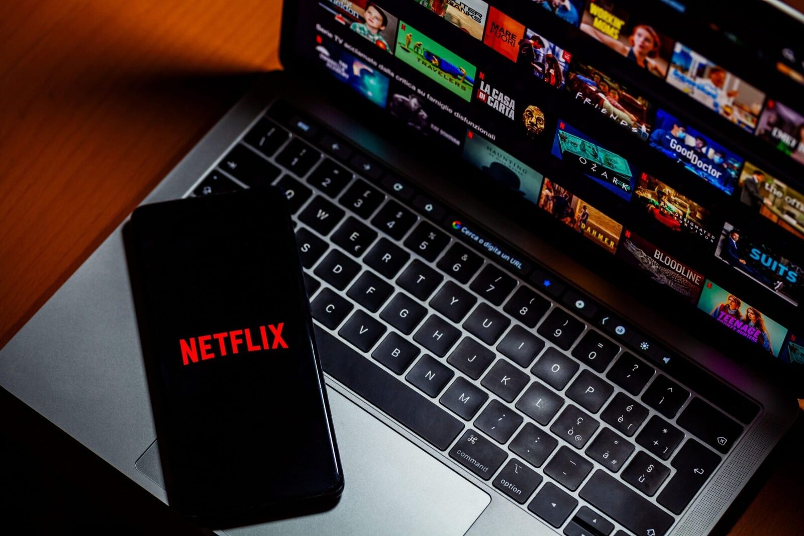 Când vine vorba de securizarea conturilor de streaming, cel mai important element rămâne, adesea, simplul act de a alege parola potrivită