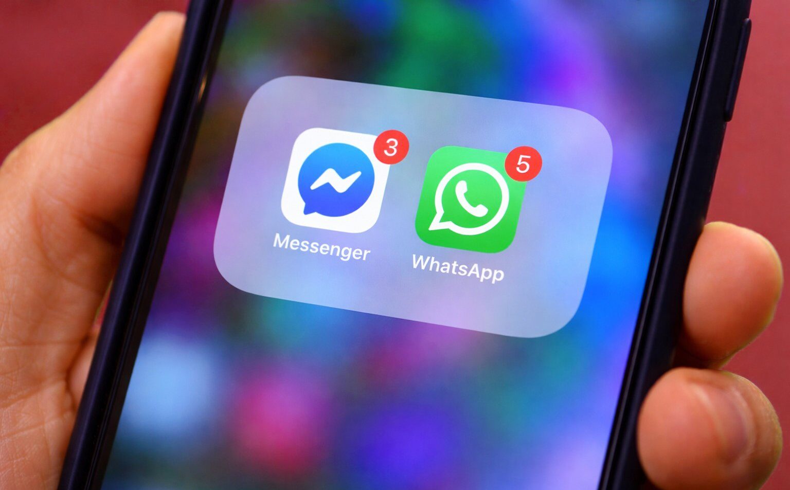 Pe lângă factori precum probele materiale sau declarațiile martorilor, orice informație digitală – fie că provine din conversații online, mesaje sau postări de pe rețelele sociale – capătă, din ce în ce mai mult, o importanță crucială în obținerea unui verdict