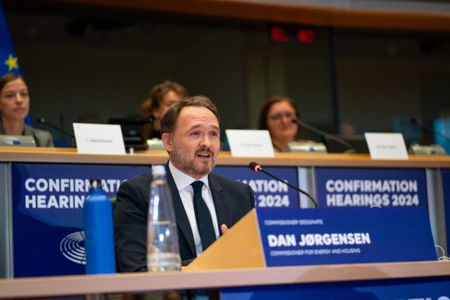 UE analizează măsuri de reducere a prețurilor la energie, în contextul crizei globale