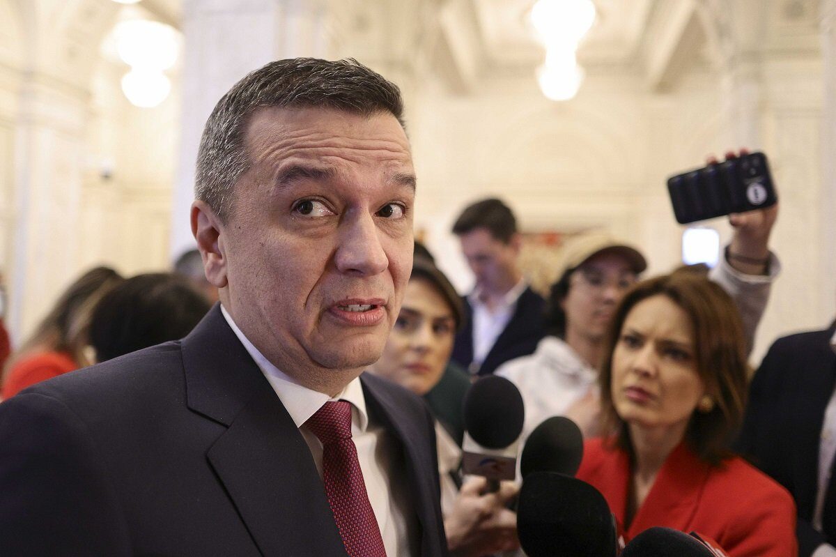 Sorin Grindeanu susține că dialogul cu liderii europeni a avut în vedere doar interesele țării Într-un moment critic al dialogurilor diplomatice românești, liderul PSD, Sorin Grindeanu, a venit joi seara cu clarificări referitoare la discuțiile purtate la Bruxelles cu oficialii europeni