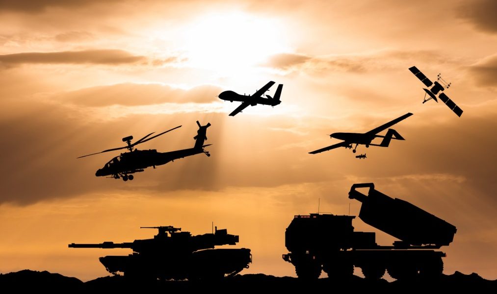 Creșterea accelerată a acțiunilor companiilor de apărare la nivel global, în special în SUA, Europa și Asia, a fost catalizată de evenimentele militare recente în Orientul Mijlociu