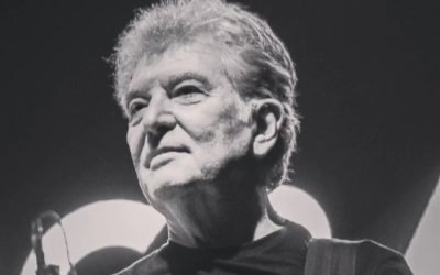 Fanii lui Iulian Vrabete, cunoscut drept Mugurel, se pregătesc să îi ia rămas bun după o viață dedicată muzicii și spectacolului