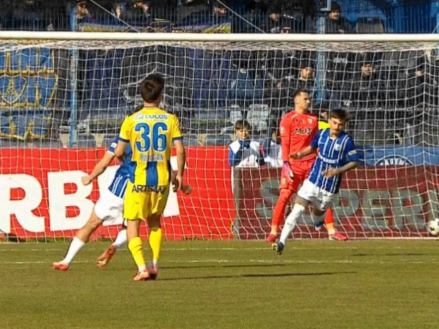 Farul Constanța a depășit Petrolul în derby-ul din Liga a II-a, scor 2-0, într-un meci spectaculos transmis de Digi Sport 1