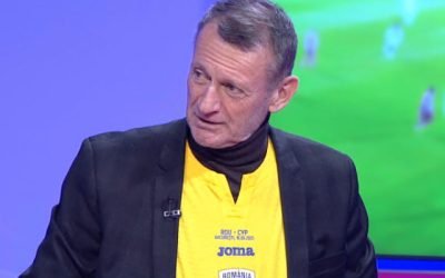 România în dezavantaj după prima repriză în meciul cu Turcia: remarcile ascuțite ale lui Lăcătuș și analizele lui Craioveanu Cu toate că mulți fani și reprezentanți ai fotbalului românesc aveau speranțe că echipa națională ar putea să aducă un rezultat pozitiv în confruntarea de marți seară cu Turcia, începutul meciului s-a dovedit a fi dezamăgitor