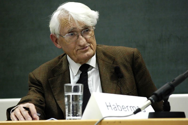 Jürgen Habermas, unul dintre cei mai influenți filosofi și gânditori publici ai Europei moderne, a trecut în neființă, marcând sfârșitul unei epoci în care dialogul public și filosofia erau inseparabile de responsabilitatea civică