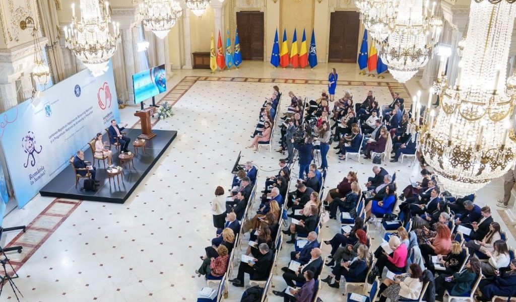 Lansare de amploare în domeniul sănătății neonatale: Registrul Național de Screening Neonatal și Programul Național de Screening și Prevenție, inaugurate la Palatul Cotroceni O inițiativă menită să îmbunătățească semnificativ prevenția și depistarea precoce a afecțiunilor la nou-născuți a fost lansată oficial vineri seara la Palatul Cotroceni