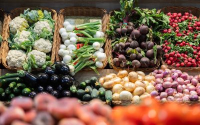 Prețuri ridicate pentru cartofii de primăvară: început de sezon cu costuri aproape duble față de acum câteva săptămâni Într-un an marcat de fluctuații economice și de o piață agricolă încă afectată de incertitudini, primii cartofi noi de sezon au devenit, din nou, un simbol al luxului