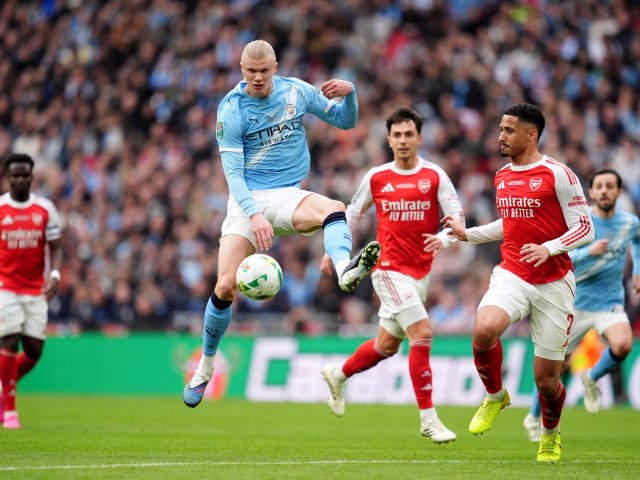 Finala Cupei Ligii Angliei s-a disputat miercuri pe Wembley, marcând o nouă ocazie de a observa puterea și determinarea celor mai mari forțe ale fotbalului britanic