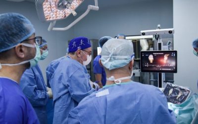 Gonartroza, o problemă tot mai răspândită printre persoanele în vârstă, devine o adevărată provocare pentru sistemul medical din România, având în vedere creșterea speranței de viață și populația îmbătrânită
