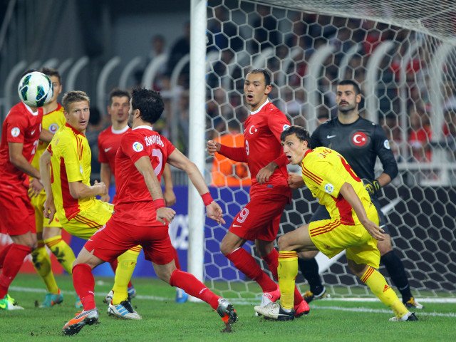 România a scris o pagină semnificativă în istoria întâlnirilor cu Turcia pe terenul acesteia, obținând o victorie de proporții în ultimul meci disputat în cadrul calificărilor pentru Campionatul European