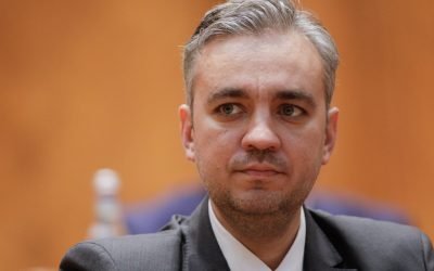 Criza energetică: un răspuns inevitabil al pieței, cu durată de până la cinci ani Piața energiei devine primul punct de reacție în fața unei crize, iar modul în care aceasta evoluează depinde într-o mare măsură de deciziile și măsurile luate de factorii de decizie