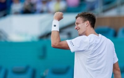 Jiri Lehecka a uimit lumea tenisului cu o performanță fără cusur la ATP Miami Open, unde a oferit publicului un adevărat spectacol de forță și precizie