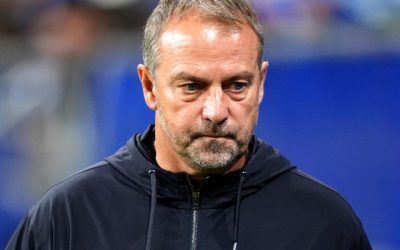 Hansi Flick, antrenorul principal al FC Barcelona, a rămas frustrat și dezamăgit după egalul dramatic obținut de echipa sa în ultima rundă a grupelor Ligii Campionilor