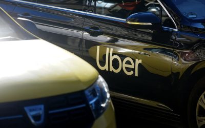 Uber și Rivian încep un nou capitol al revoluției autonome în orașele mari ale lumii, anunțând un parteneriat ambițios care vizează lansarea a 10.000 de robotaxiuri electrice, bazate pe modelul Rivian R2