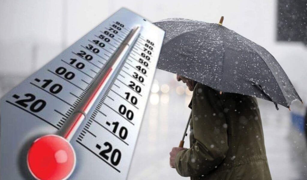 După zile consecutive de temperaturi neobișnuit de ridicate pentru această perioadă a anului, vremea în România suferă o schimbare radicală, anunțată de meteorologi pentru începutul acestei săptămâni