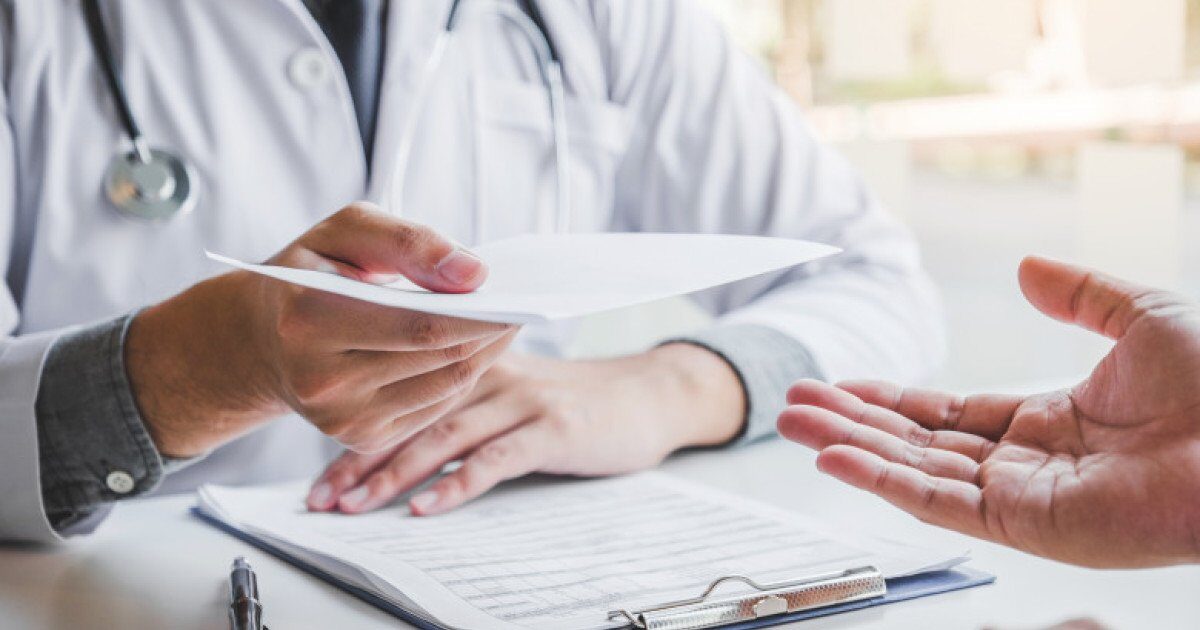 Senatul a dat undă verde unui proiect de lege ce aduce schimbări fundamentale în modul de gestionare a concediilor medicale, deciziei fiind adoptată cu o majoritate clară, dar controversată