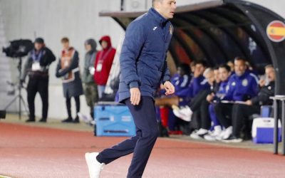 Tensiune la Kosovo – România: Costin Curelea eliminat în ultimul meci al naționalei de futsal Atmosferă tensionată la meciul România-Kosovo, după eliminarea neașteptată a unuia dintre cei mai experimentați jucători ai naționalei, Costin Curelea