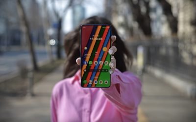 Samsung a lansat recent cel mai nou model din seria Galaxy S, versiunea Ultra a Galaxy S26, redefinind așteptările pentru telefoanele flagship ale anului