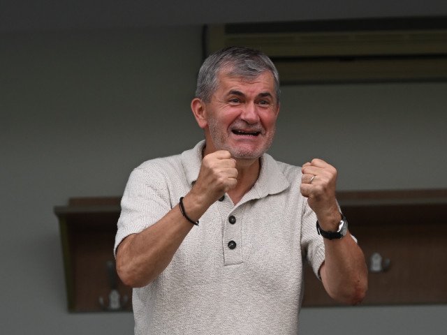 Valeriu Iftime, declarații după debutul lui Marius Croitoru: „O zi memorabilă în fotbal”