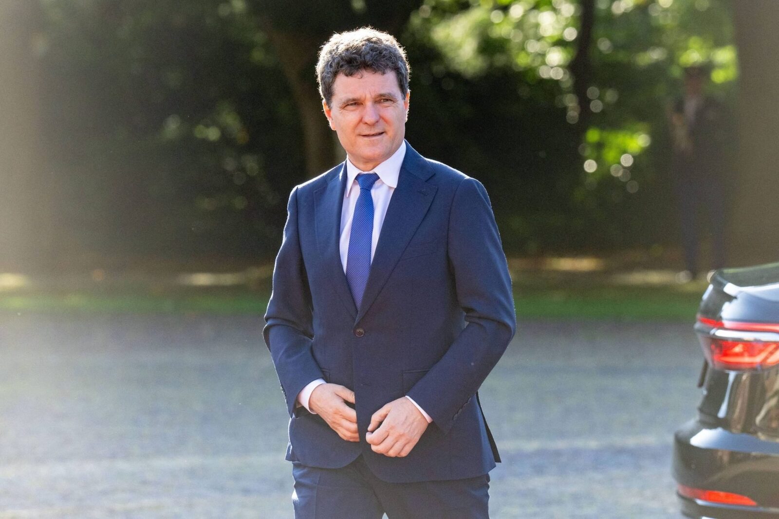 Nicușor Dan a redus semnificativ costurile deplasărilor externe, echivalentul unei singure vizite a lui Iohannis într-un an
