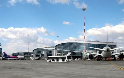 Amenințările din Orientul Mijlociu impactează zborurile din București, afectând turiștii și cetățenii români aflați în apropierea conflictului Zborurile dintre București și Tel Aviv au fost temporar întrerupte sâmbătă, ca urmare a escaladării tensiunilor și a evenimentelor din Orientul Mijlociu, informează sursele din aeroporturile nationale