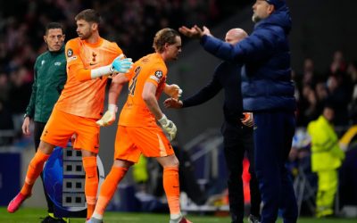 După o înfruntare dureroasă în urma căreia a fost nevoit să părăsească terenul în minutul 17 al partidei din Champions League, Kinsky a avut o reacție surprinzătoare, care a stârnit comentarii aprinse atât în rândul susținătorilor, cât și al specialiștilor