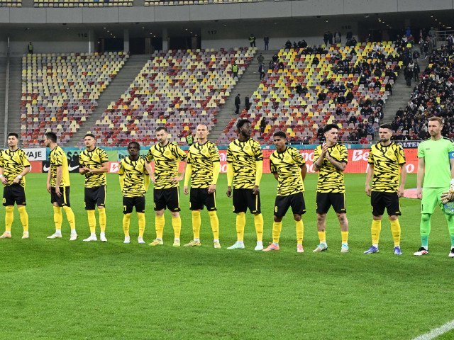 Metaloglobus, în căutarea echilibrului după egalul cu FCSB: Se pregătesc schimbări pentru sezonul următor După o etapă în care gazează cu satisfacție și speranță, Metaloglobus București pare gata să își reconfigureze planurile pentru sezonul viitor, dar nu fără un anumit anumit sentiment de oportunitate și motivație