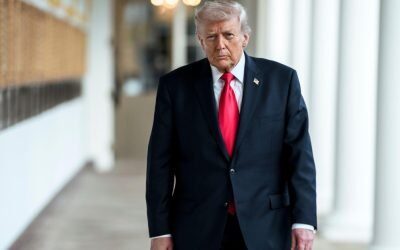 Donald Trump anunță discuții constructive cu Iranul și amână atacurile asupra infrastructurii energetice Statele Unite par să fi trecut, cel puțin temporar, de la retorica belicoasă la o fază de dialog intenționat