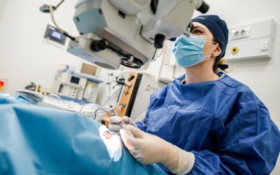 Criza vederii în rândul tinerilor: o problemă tot mai acută într-o societate digitalizată Oarecum paradoxal, epoca în care trăim ne oferă mai multă vizibilitate asupra lumii decât oricând, însă, din păcate, ne face să vedem tot mai slab