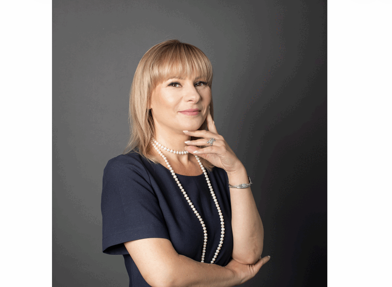 Finanțele în Slalomul Accelerat al Startuplor Tech din România: O Nouă Abordare, Un Nou Partener Strategic După două decenii intense în lumea finanțelor corporative, cu experiență acumulată în marile multinaționale și în domenii precum banking, imobiliare sau retail, Ruxandra Covacef a ales să-și canalizeze expertiza spre un segment în plină expansiune și nevoie acută de maturizare: startup-urile și scale-up-urile din sectorul tech din România și Europa Centrală