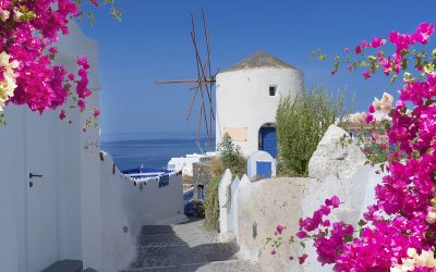 Vacanțele în Grecia se scumpesc, iar turiștii români și europeni se pregătesc să resimtă impactul acestor creșteri, atât în buget, cât și în planificarea sezonului estival