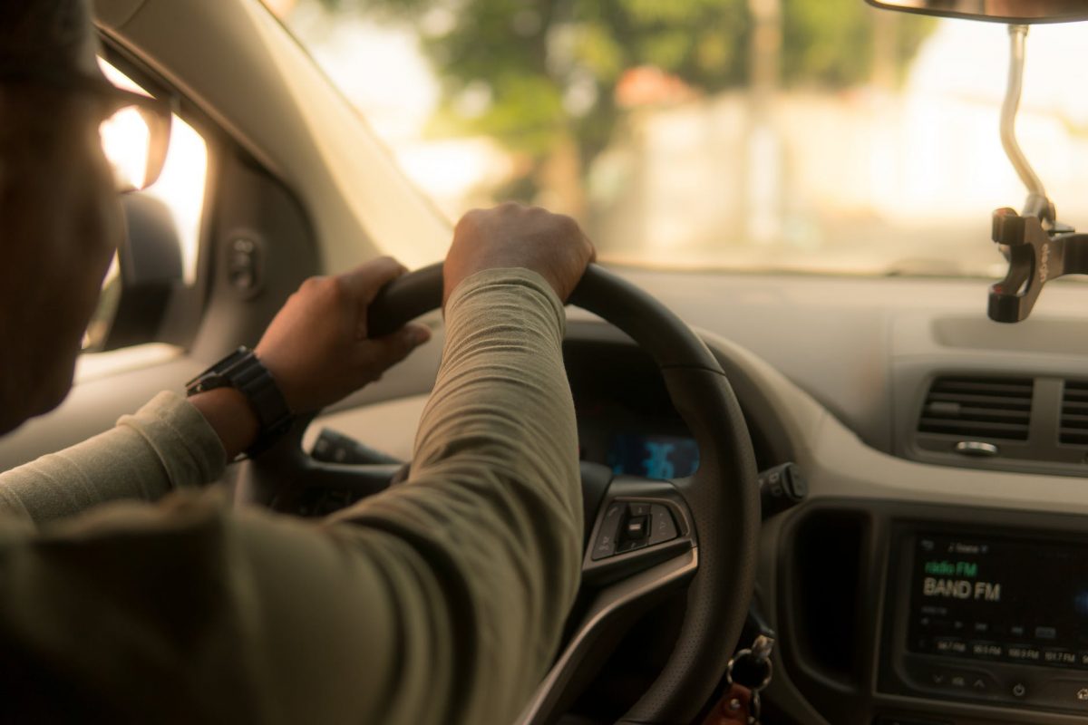 Suspendarea permisului de conducere pentru neplata amenzilor devine o realitate concretă începând cu sfârșitul lunii august, odată cu intrarea în vigoare a unei noi ordonanțe adoptate de guvern