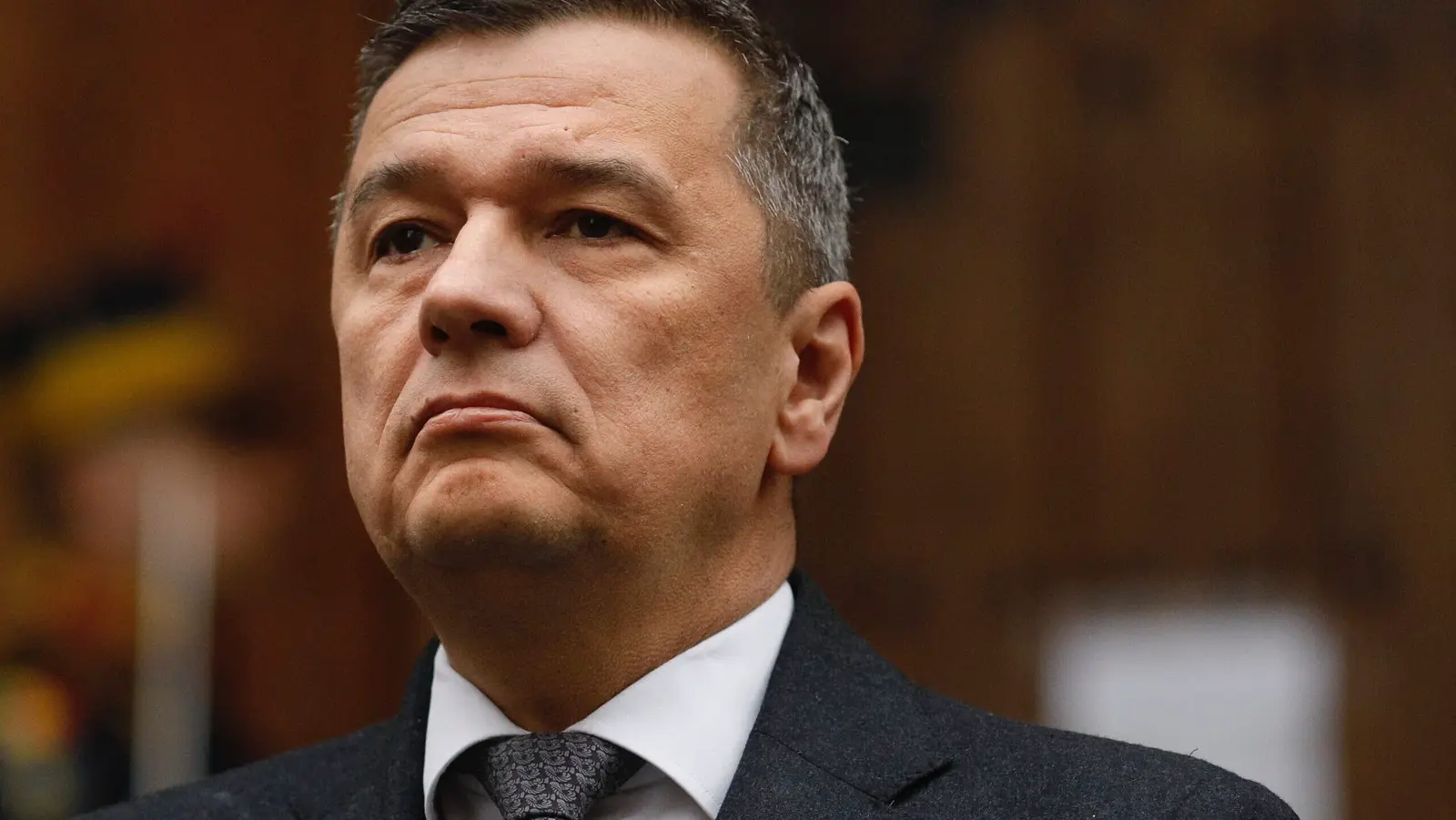 Sorin Grindeanu solicită măsuri rapide pentru temperarea scumpirii carburanților în România Creșterea prețurilor la carburanți devine o problemă din ce în ce mai presantă pentru români, în contextul unei economii globale marcate de instabilitate și incertitudine