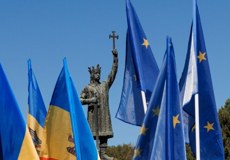România reafirmă solidaritatea europeană față de Republica Moldova și Ucraina, marcând patru ani de la începutul invaziei ruse în Ucraina Pe măsură ce se apropie patru ani de la izbucnirea conflictului amplu între Federația Rusă și Ucraina, liderii politicoși ai României, Republicii Moldova și Ucrainei au întărit angajamentul față de suveranitatea și integritatea teritorială a celor două state vecine, într-o declarație comună semnată recent la București