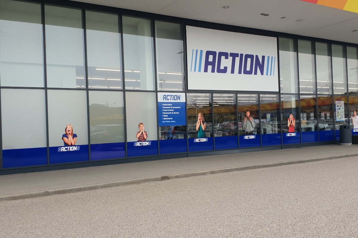 Un nou magazin Action își deschide porțile în România, consolidând prezența retailerului olandez în piața locală unde și-a făcut deja un nume prin oferirea unei game impresionante de produse nealimentare la prețuri extrem de competitive