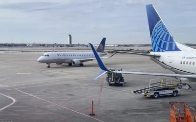 United Airlines avertizează: prețurile biletelor ar putea crește cu până la 20% în următoarele luni O veste alarmantă răsună în sectorul aviației din America de Nord, pe fondul creșterii continue a costurilor pentru combustibil